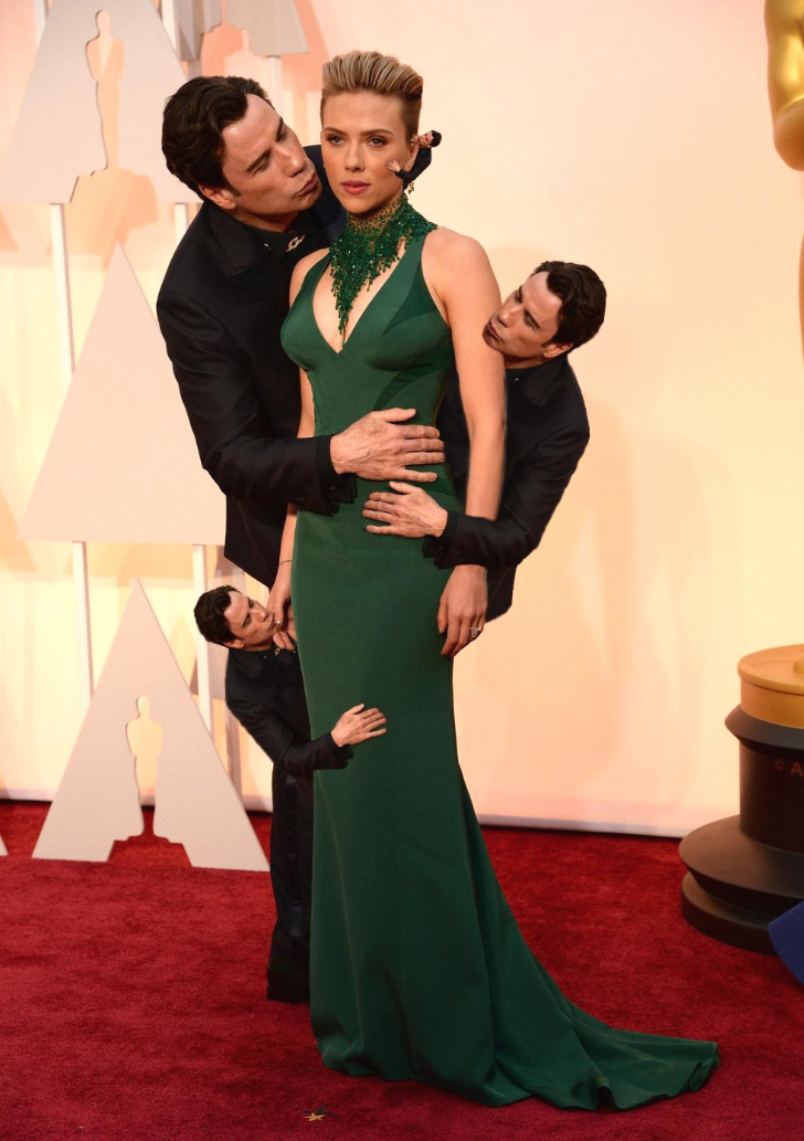 http://www.yzgeneration.com/wp-content/uploads/2015/02/John-Travolta-Embrasse-Scarlett-Johansson-Oscars-2.png
