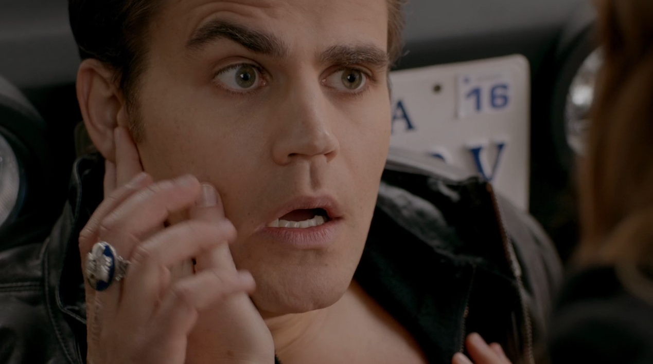 vampire diaries rencontre stefan elena