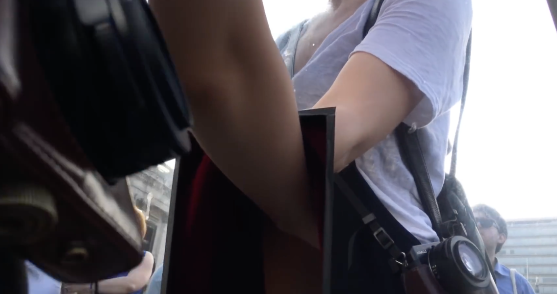 Milo-Moire-Toucher-Public-4