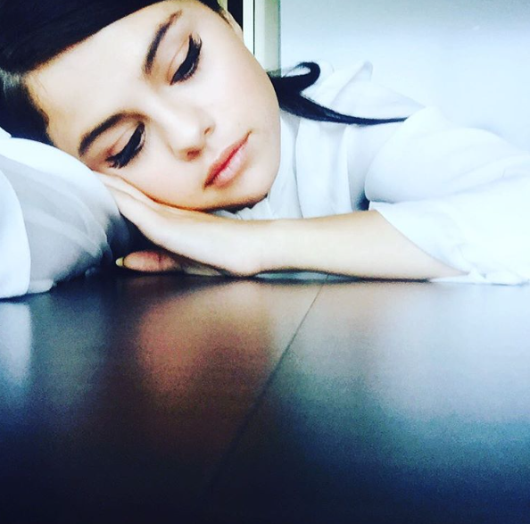 Selena-Gomez-Critiques-Grosse-1