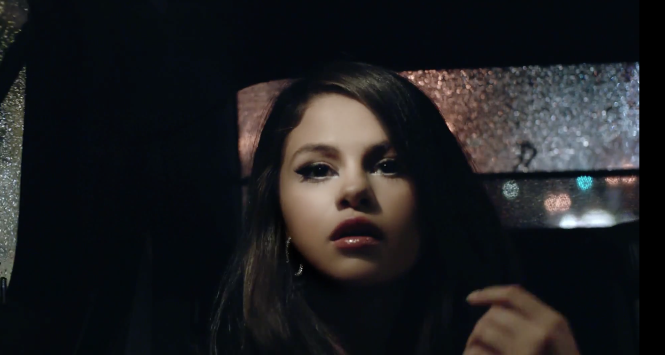 Same-Old-Love-MV-Selena-2