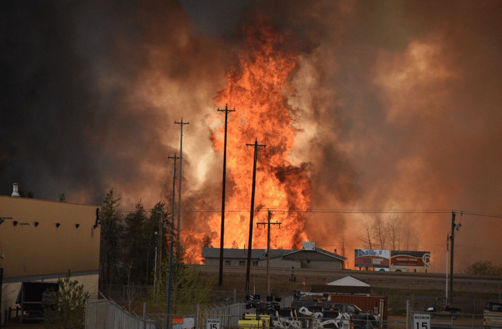 Incendie-Fort-Mcmurray-Canada-1