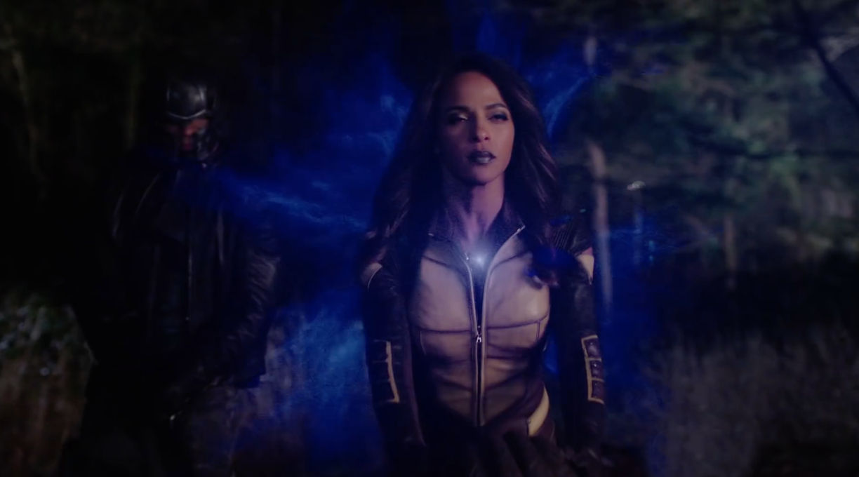 Supergirl-Flash-Arrow-Legend-Trailer-2