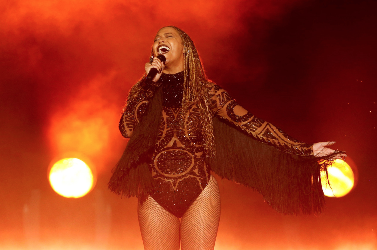 Beyonce-Kendrick-Lamar-BET-Awards-2016-5