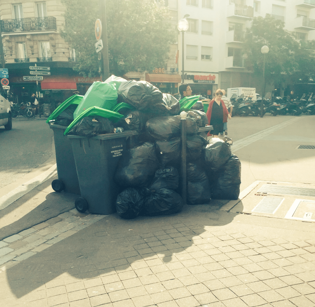 Greve-Eboueurs-Paris-2