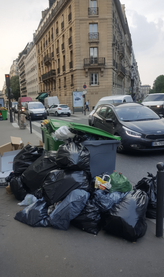 Greve-Eboueurs-Paris-3