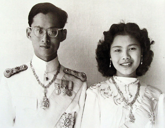 mort-roi-thailande-bhumibol-2